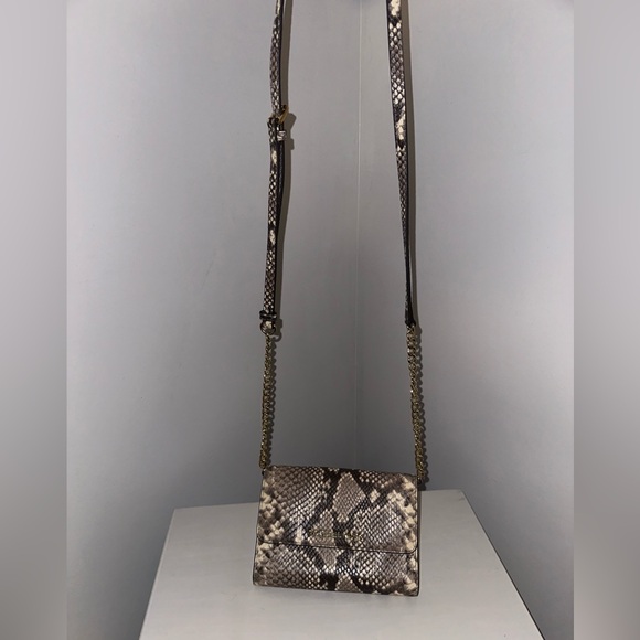 Michael Kors snake skin crossbody wallet. - Picture 2 of 5